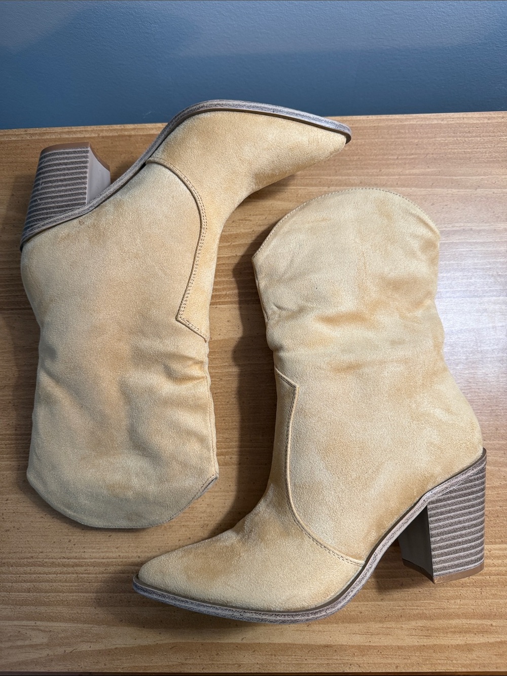 Coutgo Women's Suede Tan Block-Heel Ankle Boots